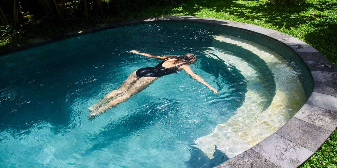 Dodging Problems to Fix Your Swimming Pool