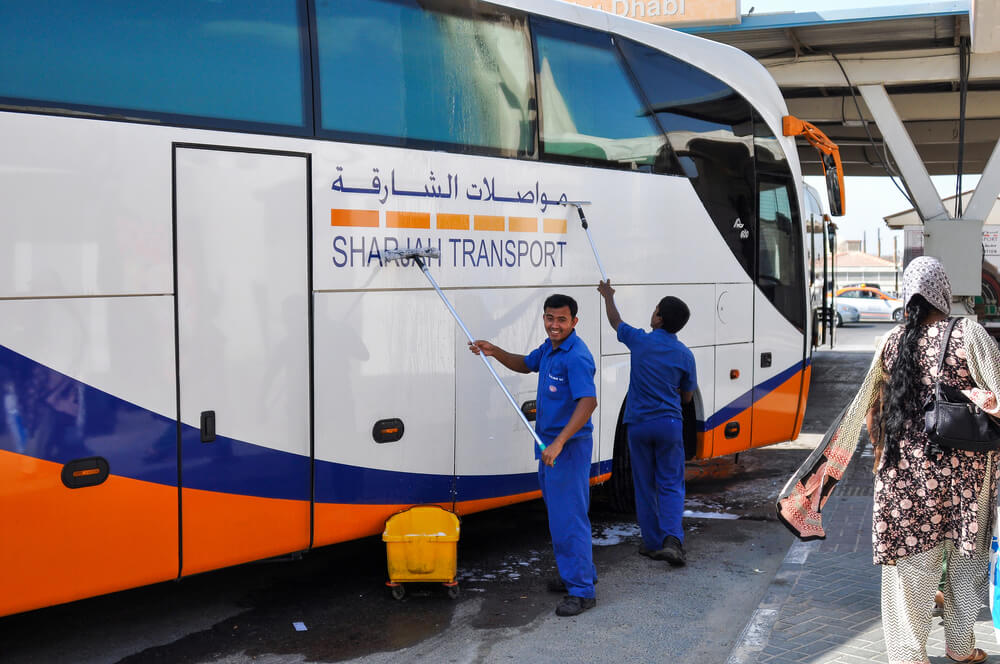 Buses from Sharjah to Abu Dhabi