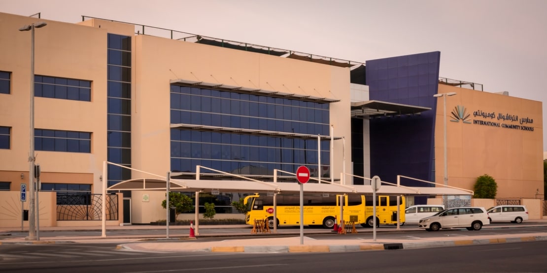 Abu Dhabi to Dubai Buses in Function