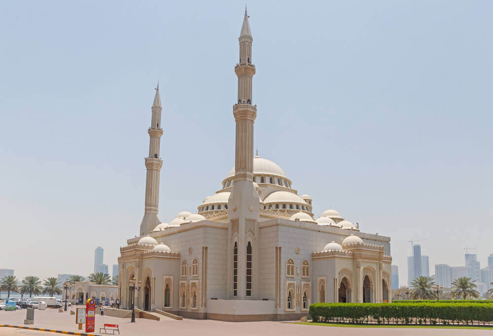 Al Noor Mosque - most exquisite mosques in Sharjah