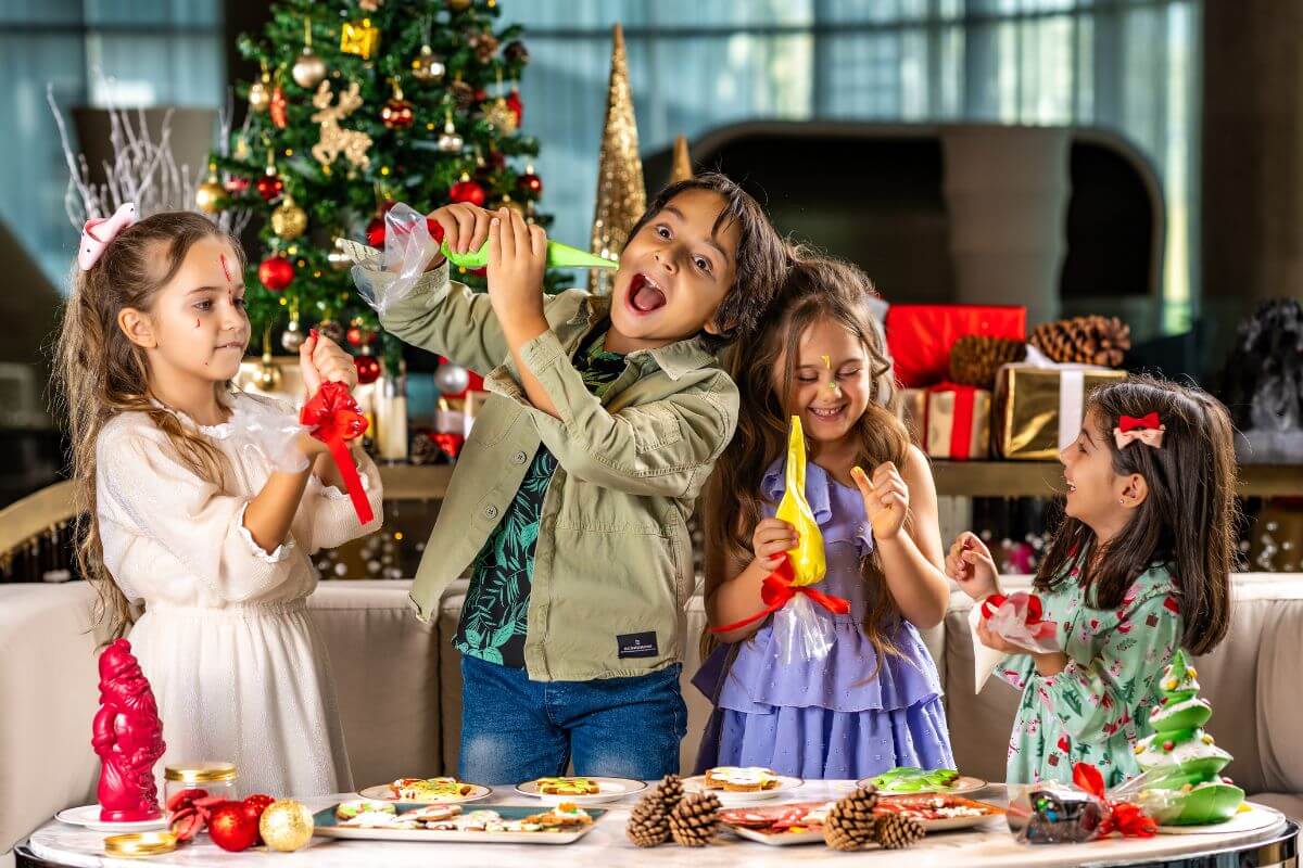 Grand Hyatt's Glittering Christmas