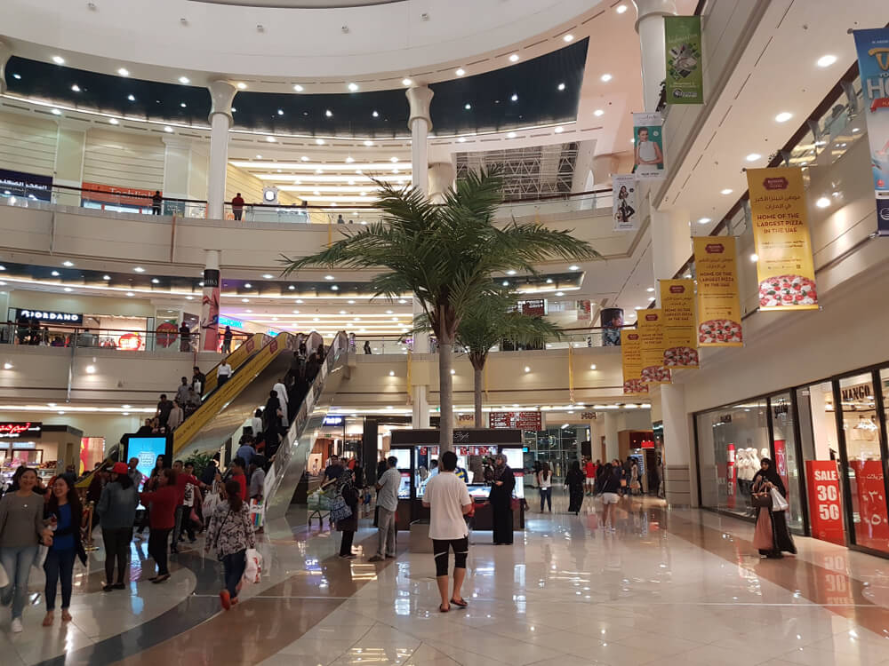 H&m al wahda mall shop