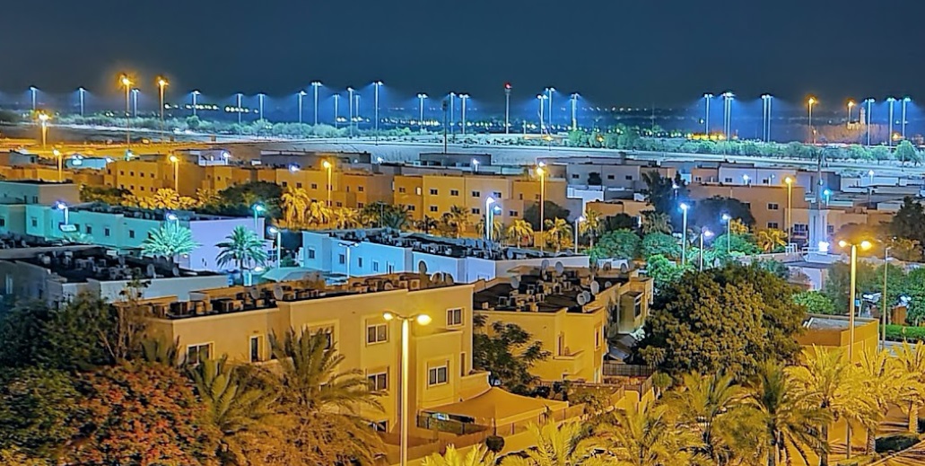 Al Reef Villas Area Guide