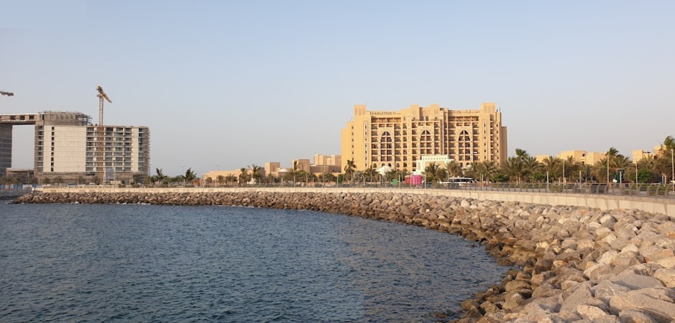 Al Marjan Island Area Guide
