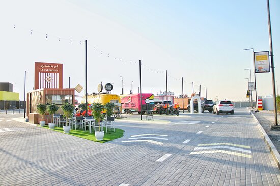 Al Shamkhah Area Guide