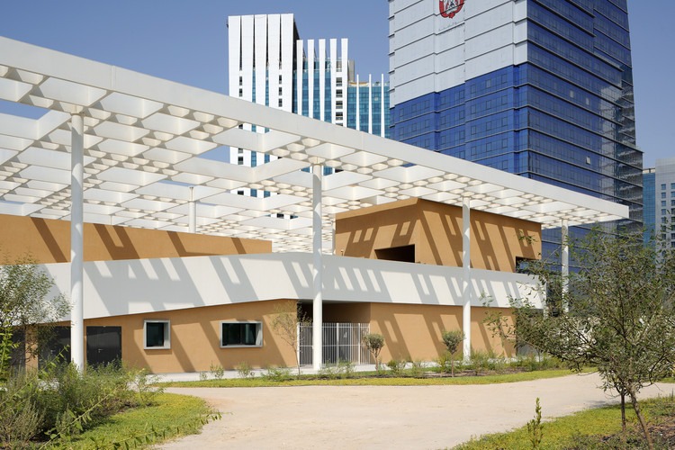 Lycee Francais Louis Massignon, Abu Dhabi